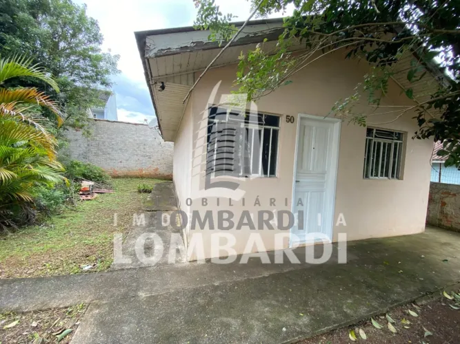 Excelente casa para locação no São Lourenço Conforto, tranquilidade e espaço!