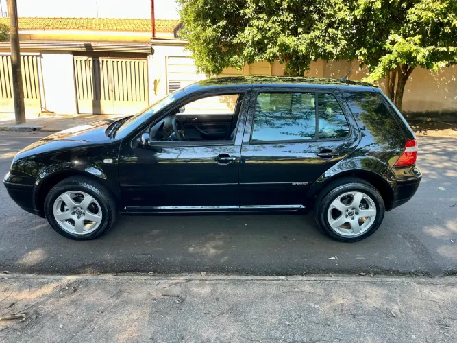 Volkswagen Golf 1.6 MI/ 1.6 MI Gener./black & Silver 2005