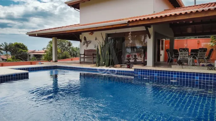 Casa com 3 dormitórios à venda, 330 m² por R$ 2.890.000,00 - Pedreira - Pedreira/SP
