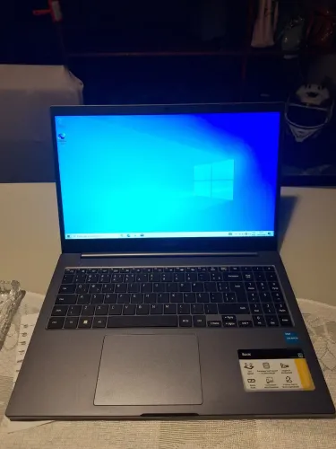 Notebook Samsung book, Tudo Funcionando. Dou garantia e aceito cartão