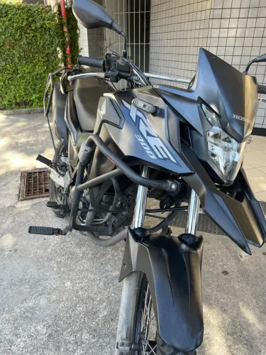 TROCO MINHA MOTO (XRE 300) POR UM CARRO 
