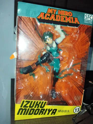 Boneco izuku midoriya colecionador