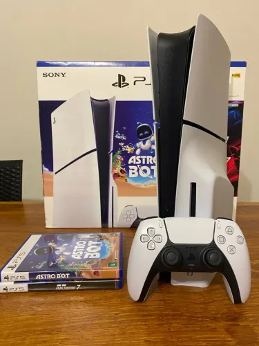 Ps5 Slim Mídia Física 1Tb + Controle NOVO + Jogos