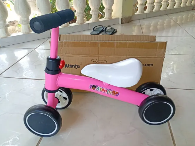 Vendo bicicleta de equilibrio