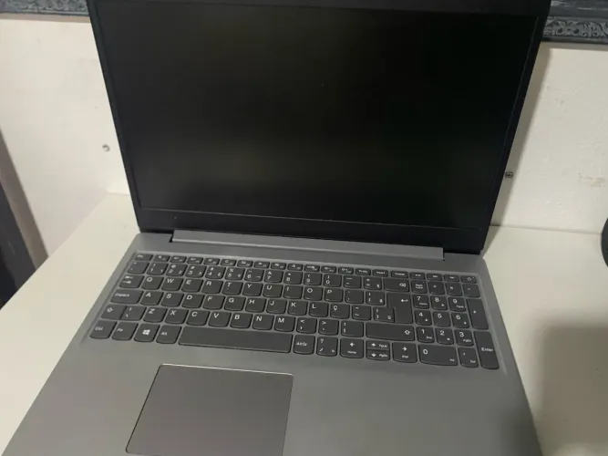 Notebook lenovo ideapad s145
