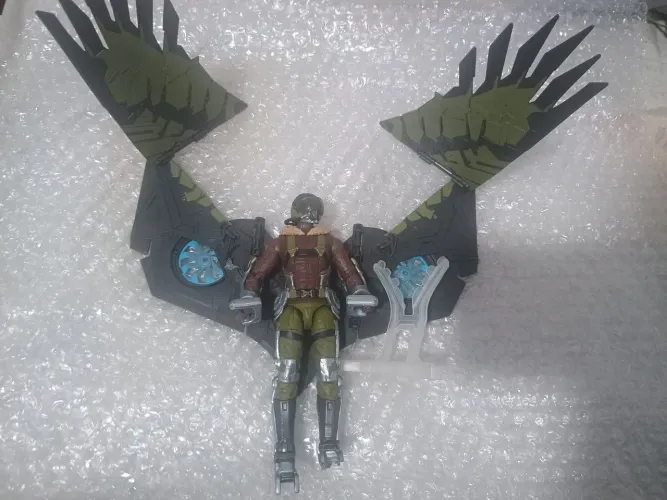 Marvel legends abutre MCU 