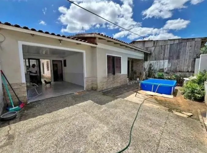 Casa a venda em São Brás KF