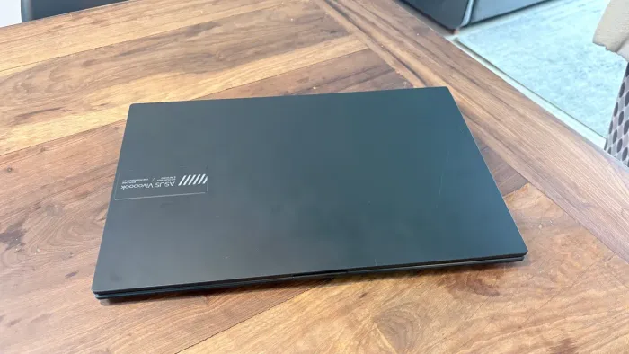 Nootbook Asus Vivobook go 15