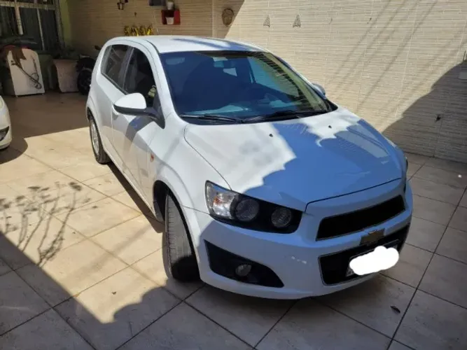 Chevrolet Sonic HB LT 1.6 16V Flexpower 5P Mec. 2013