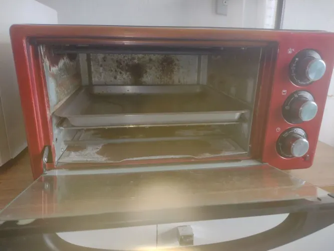 Forninho elétrico Oster 127 voltes
