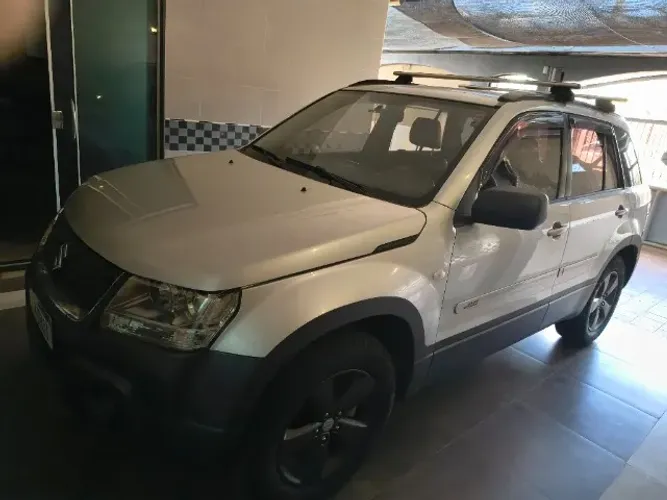 Suzuki Grand Vitara 2.0 16V 4x2/4x4 5P Mec. 2012