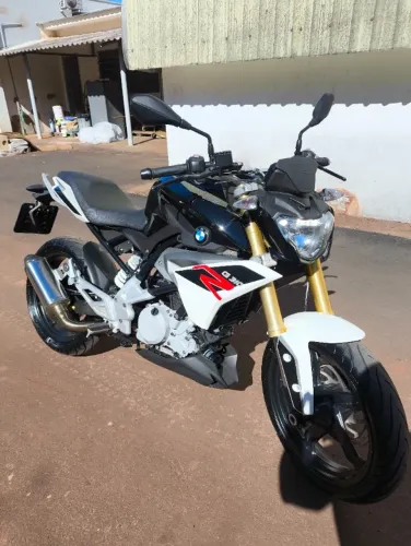 Vendo BMW G310R 2017