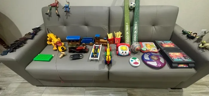 brinquedos antigos colecionáveis.
