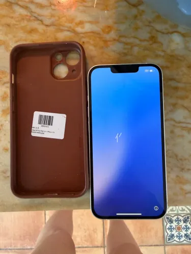 iPhone 14 com 1 ano de uso