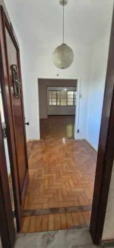 Imóvel para aluguel tem 95 metros quadrados com 2 quartos em Santa Teresa - Rio de Janeiro