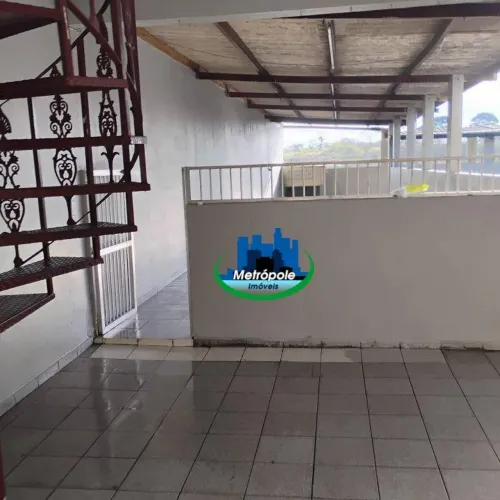 Sobrado com 2 dormitórios para alugar, 150 m² por R$ 3.250/mês - Jardim Santa Paula - Guar