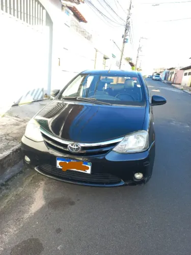 Toyota Etios XLS Sedan 1.5 Flex 16V 4P Mec. 2014