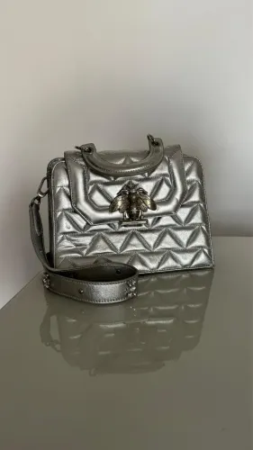 Bolsa Schütz