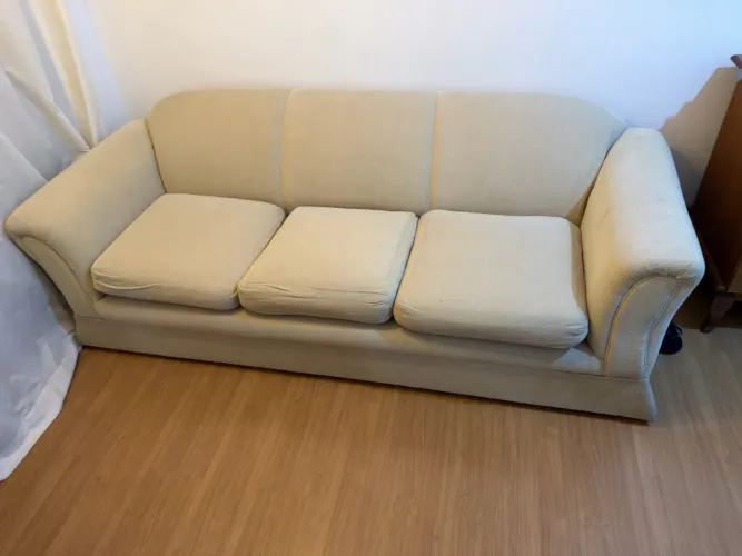Sofá de Mola Ensacada Praticamente NOVO (Negociavel)