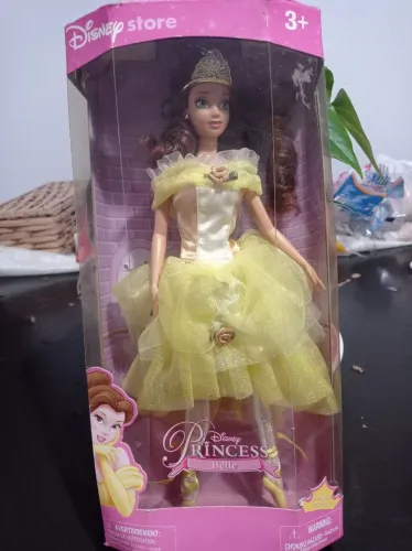 Princess Belle Disney Store bailarina 