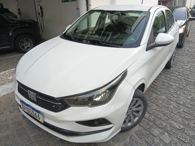 Fiat Cronos Drive 1.3 8V Flex 2021