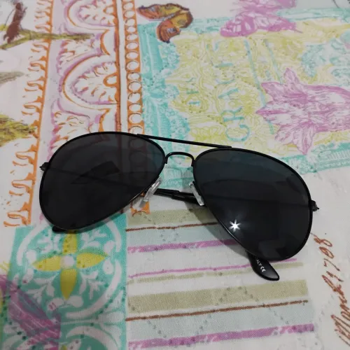 Óculos Rayban e outros