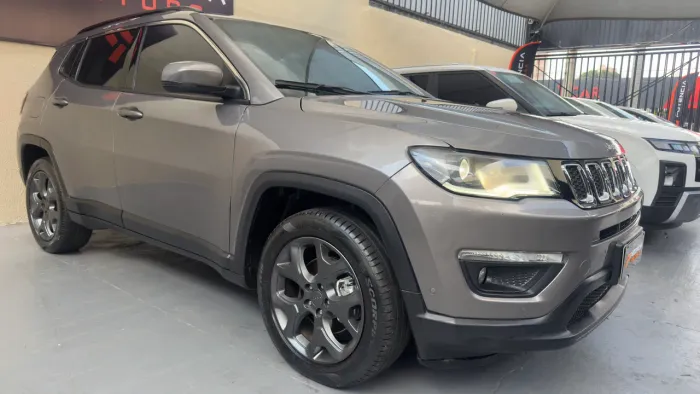 Jeep Compass Longitude 2.0 4X2 Flex 16V Aut. 2021
