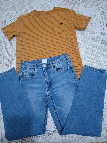 Calça da zara e blusa da reserva 9 anos.