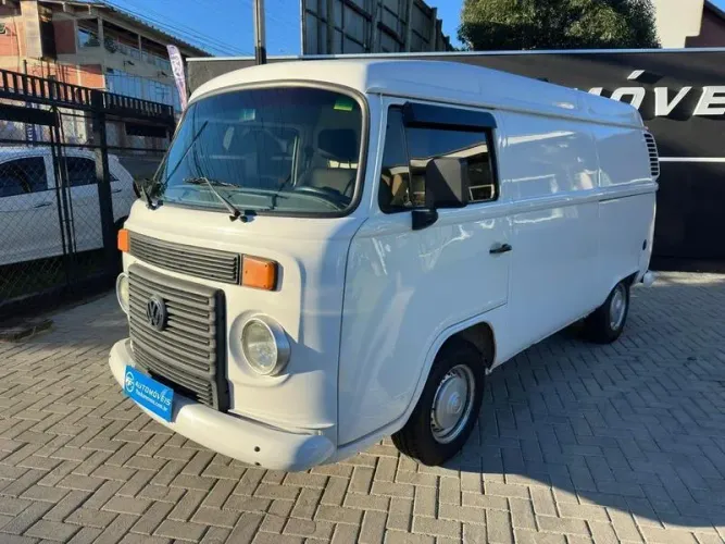 Volkswagen Kombi Furgão 1.4 MI Total Flex 8V 2013
