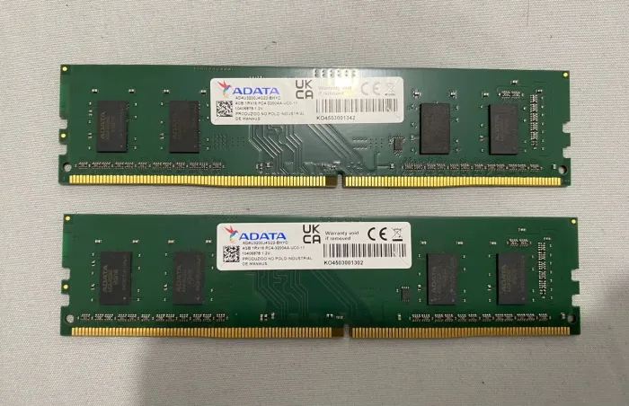 2X MEMÓRIA RAM 4GB DDR4 3200MHZ