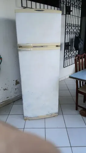 Geladeira Brm 33