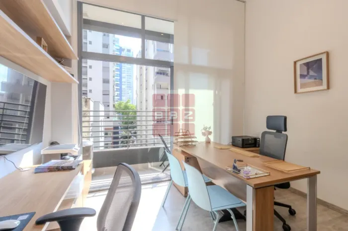 Studio à venda na Vila Mariana, São Paulo-SP: 1 quarto, 1 banheiro, 26m² de área. Venha co