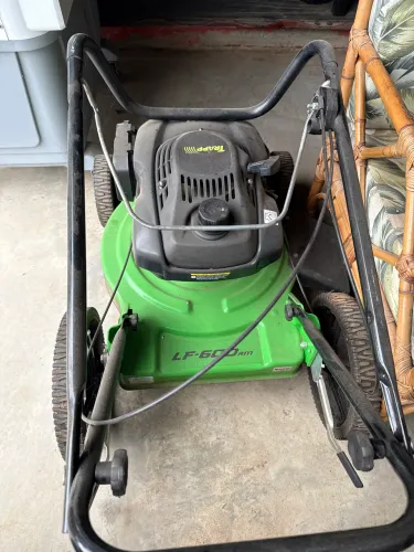 Cortador de Grama Carrinho