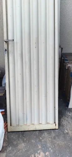 Porta metal chapa 20