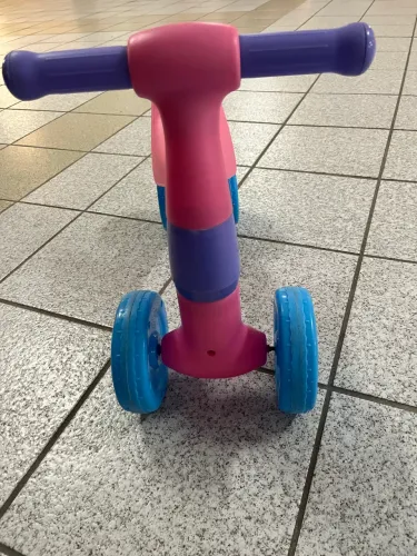 Bicicleta de equilíbrio infantil