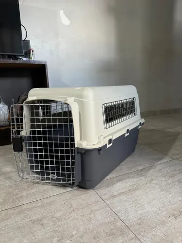 Caixa de Transporte para Cães e Gatos Gomoov M