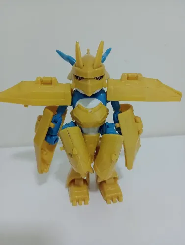 Boneco Digimon Magnamon Digivolving 