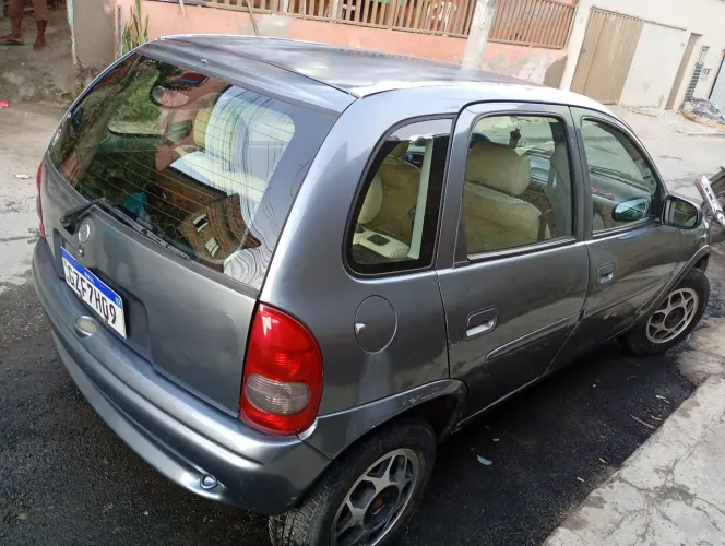 Chevrolet Corsa Wind 1.0 Mpf/milleniumi/ EFI 4P (álcool) 2001