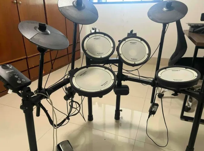 Bateria Roland td1 Vdrums