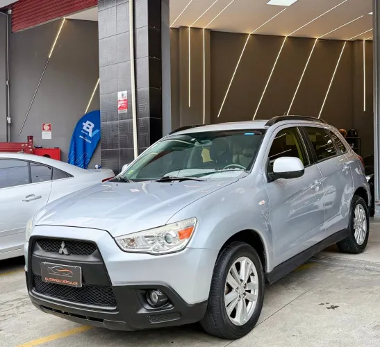Mitsubishi ASX 2.0 16V 160cv Aut. 2013