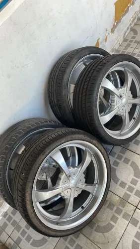 225/35 aro 20