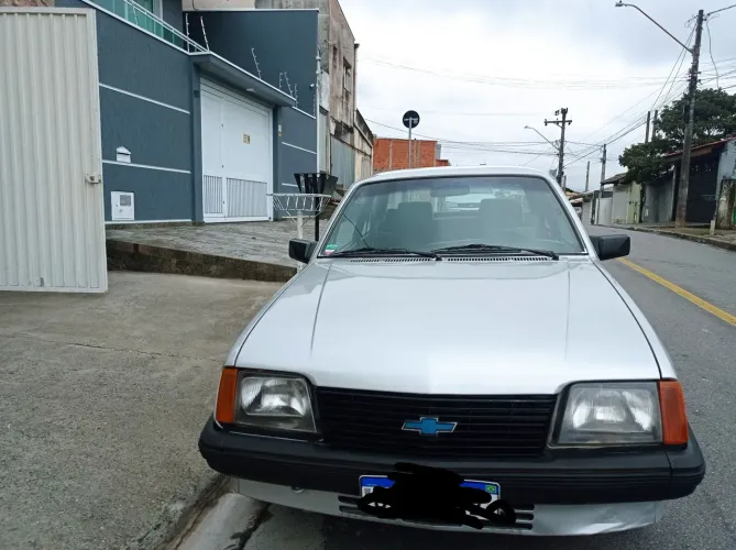 Chevrolet Monza Classic/ Sl/e/sr 1.8 1986