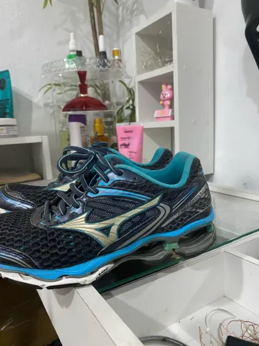 Tênis Mizuno Wave Creation original 