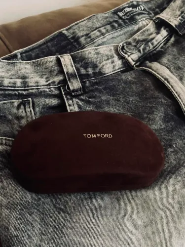 Óculos de sol- Tom Ford 