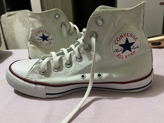 Tênis cano alto all star