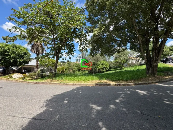 Excelente oportunidade! Terreno em condomínio à venda em Vinhedo-SP, bairro Marambaia, 1.1