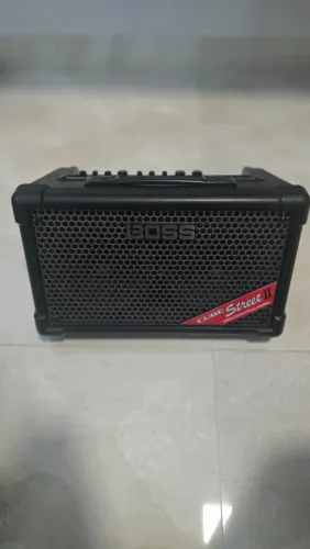 CAIXA DE SOM CUBE STREET II BOSS