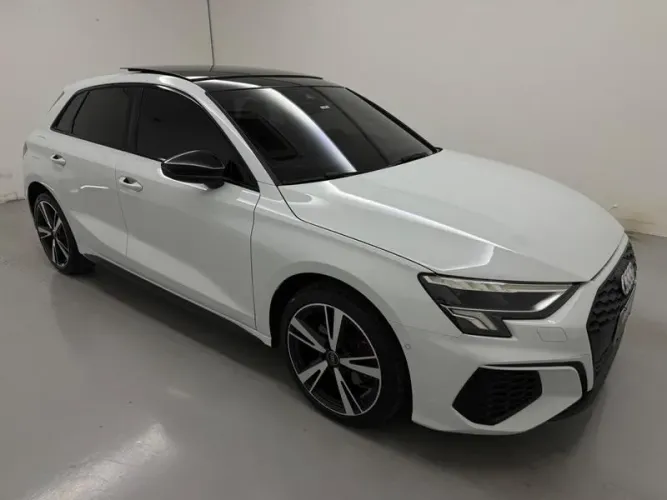 Audi A3 Sportb. Performance Black 2.0 S-tron. 2024