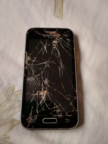 Vendo p/peças Galaxy J1 Mini (j105b)