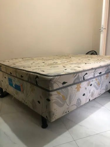 Cama box casal